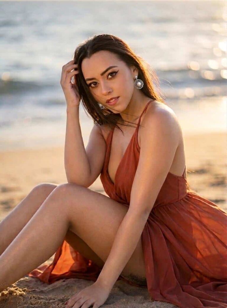 Erotic masseuse in Malaga Bella